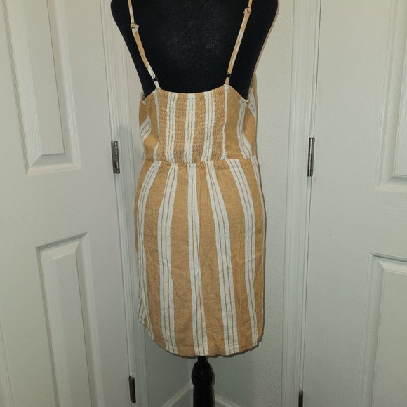 Yellow Sundress - Picture 4 of 5